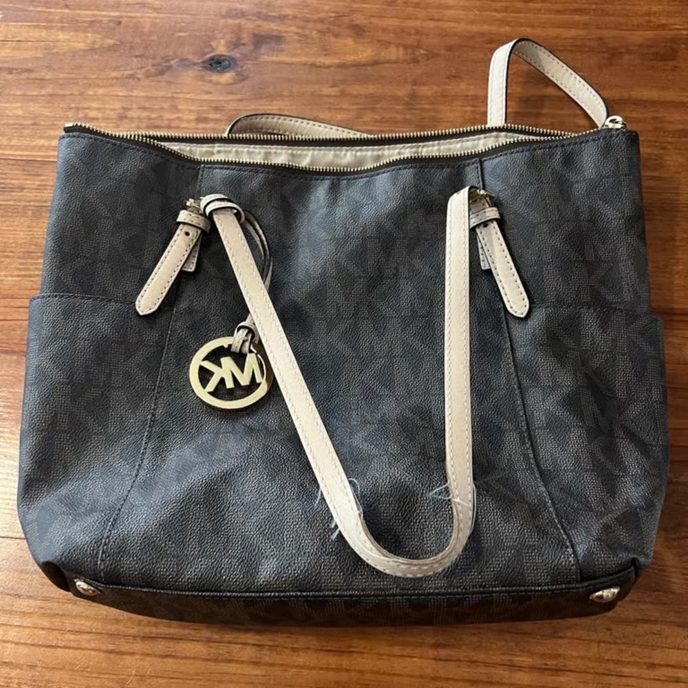 Michael Kors Black and Tan Shoulder Bag with Signature Style